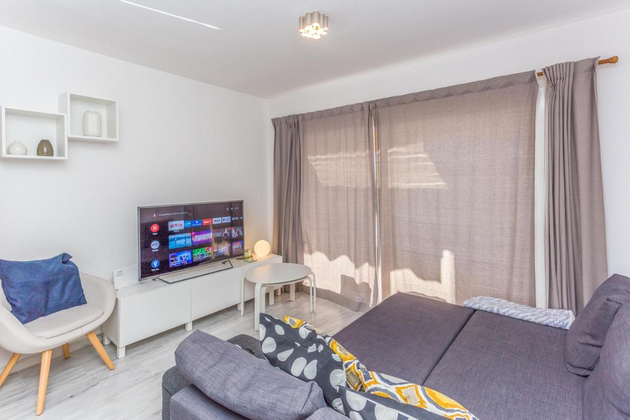 Gran Calahonda 2Br 2Ba With Terrace Wifi/Ac/Pool Apartman Sitio de Calahonda Kültér fotó